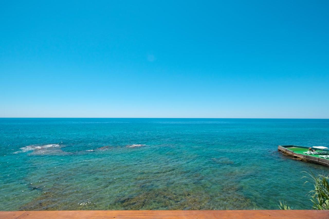 Feniks Hotel Алания Экстерьер фото